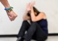 Violenze sulla compagna invalida, arrestato quarantenne ad Asti