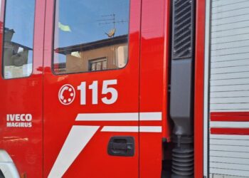 Dodicenne scomparso nel fiume Sesia dopo un tuffo, ricerche in corso