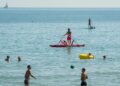 Calendario scolastico, si riparte ad agosto per aiutare i genitori: polemiche del turismo