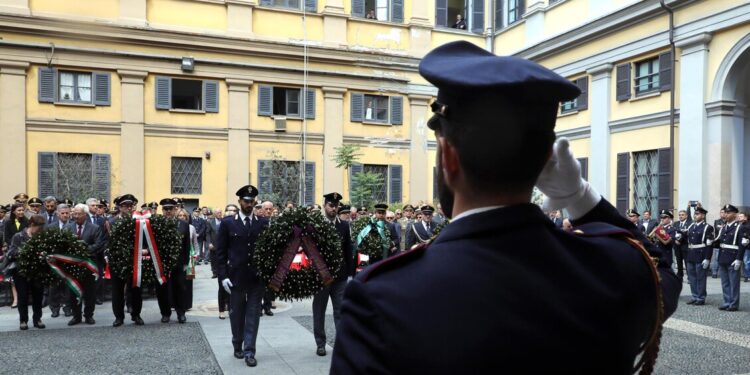 La Questura di Milano ricorda il commissario Luigi Calabresi