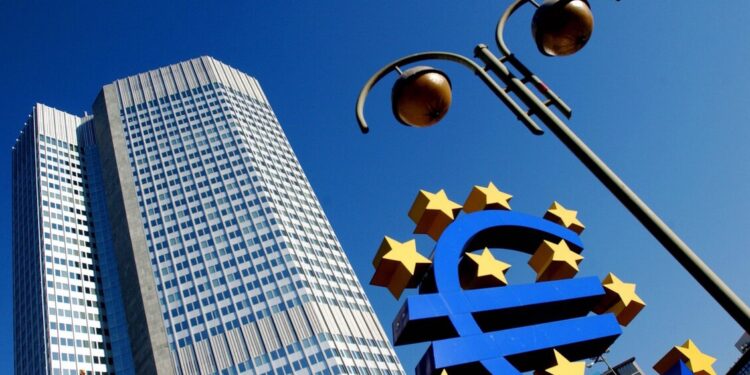 Eurostat, Pil eurozona aumenta dello 0,1% nel primo trimestre