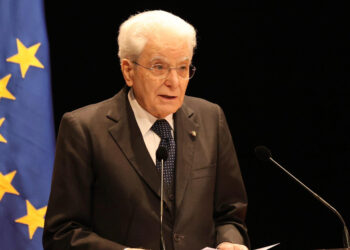 Mattarella: ‘L’Esercito è fondamentale per salvaguardare l’indipendenza del Paese’