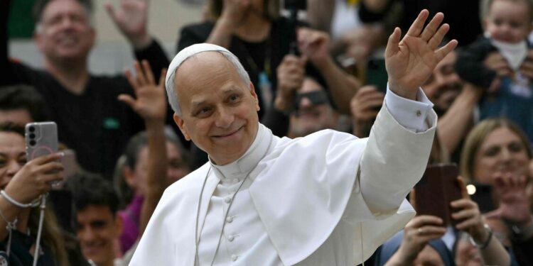 Il Papa: ‘La Chiesa deve denunciare il male e annunciare la pace’