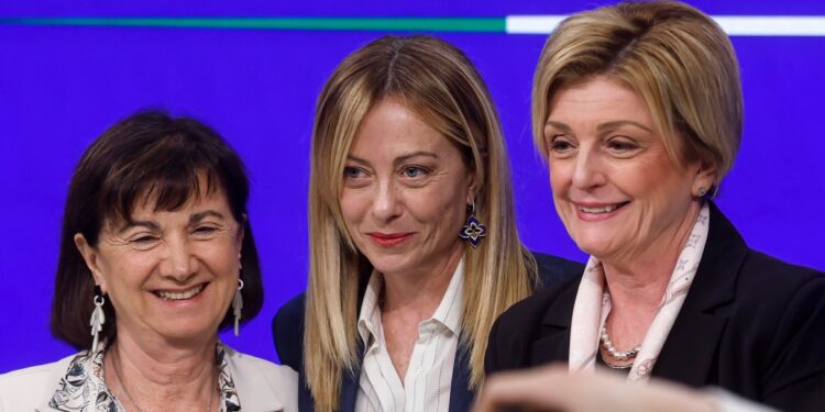 Salario giusto modificato e aumenti negli oltre 500 emendamenti al decreto Primo Maggio