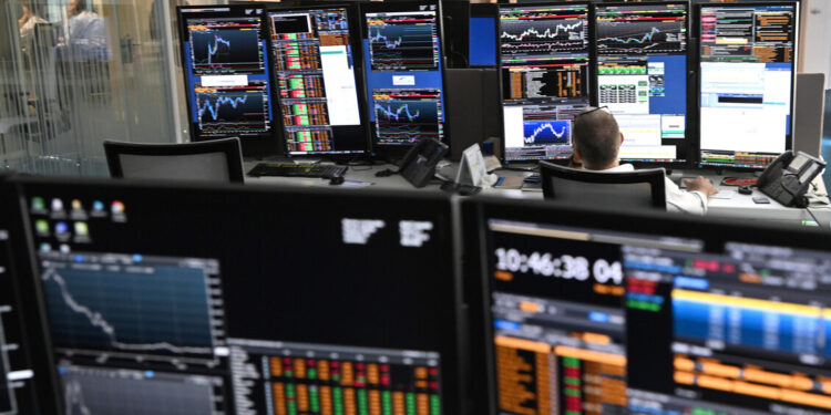 Assogestioni, la raccolta inverte la rotta, ad aprile +2,96 miliardi