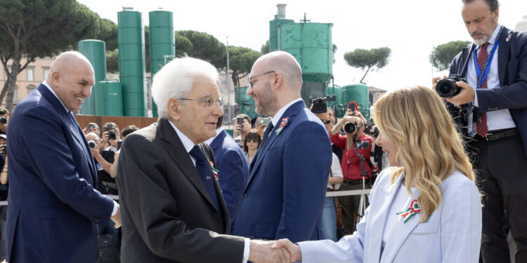 2 giugno, 80 anni della Repubblica, Mattarella: ‘Atto di libertà senza precedenti’, Meloni: ‘Libertà e partecipazione ci rendono orgogliosi’