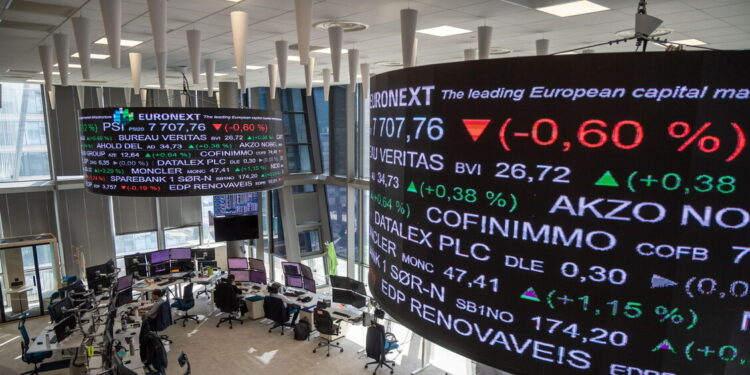 Borsa: Europa positiva, future Usa deboli, Milano +1,45%