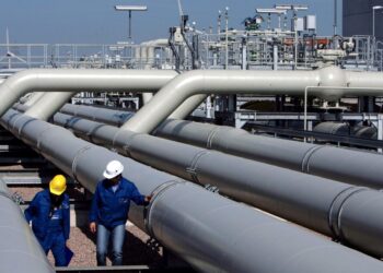 Il petrolio corre con le tensioni in Medi Oriente, il Brent supera i 94 dollari al barile