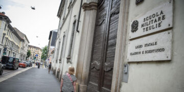 Violenze sessuali alla scuola militare, fissato l’interrogatorio del prof