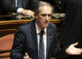 Scalfarotto: ‘Menia redarguisce una coppia gay, intollerante ed omofobo’
