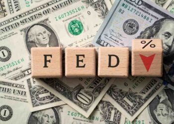 Inflazione USA e PIL in frenata: Fed divisa tra rischi sui tassi e sfida dell’AI