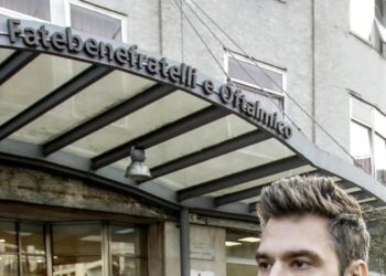 Fedez resta ricoverato, ora è all’Humanitas