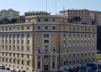 Corteo a Genova per i 25 anni del G8, attivati i controlli della questura