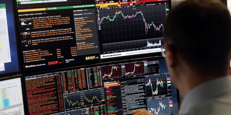 Assogestioni, a giugno la raccolta è positiva per 2,74 miliardi