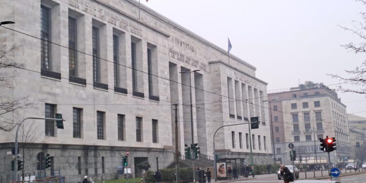 Anomalie su una confisca di denaro, indagini su dipendente dell’ufficio Gip di Milano