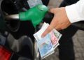 Prezzi carburanti, benzina mai così alta da ottobre 2023. Oggi Cdm per nuove misure
