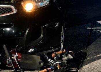 Travolto da un’auto mentre è sul monopattino, muore ragazzo di 16 anni