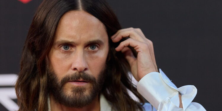 Il lato oscuro di Jared Leto, accuse di molestie sessuali in un docu Bbc