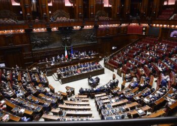 Legge elettorale, oggi voto finale. Bocciato emendamento Vannacci, centrodestra di nuovo diviso. Schlein contro Meloni