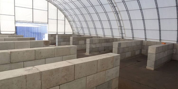 Blocchi prefabbricati di calcestruzzo: la soluzione che riduce tempi e costi di costruzione