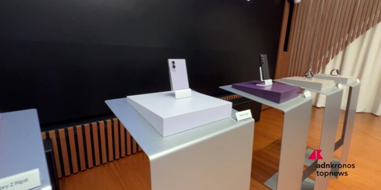 Tech: Samsung lancia i nuovi foldable: Galaxy Z Fold 8 Ultra, Fold 8 e Flip 8