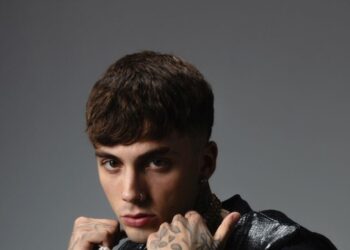 Droga e pistola in casa, arrestato a Milano il rapper Tony Boy