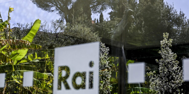 Report, nuova conduzione a due con Giulia Presutti e Daniele Piervincenzi