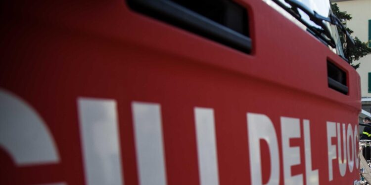 Incendio in stabilimento farmaceutico nel Fiorentino