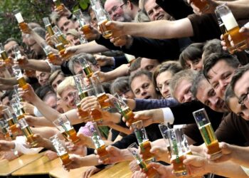 Birraturismo per 13 milioni di italiani, domani arriva ‘Luppoleti aperti’