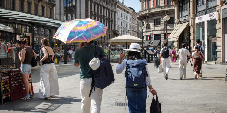 Oggi giornata rovente, nel weekend lieve miglioramento