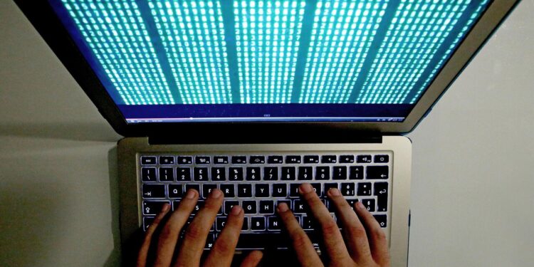 Aumentano le minacce cyber in Italia, è tra i Paesi più esposti