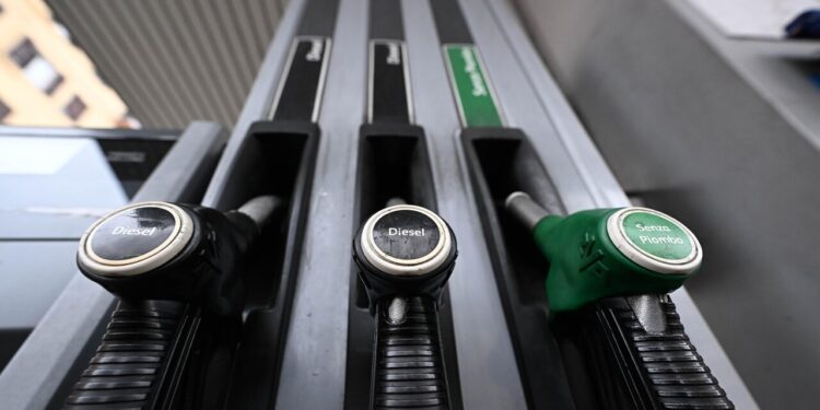 Il prezzo del gasolio torna a livello pre Dl accise