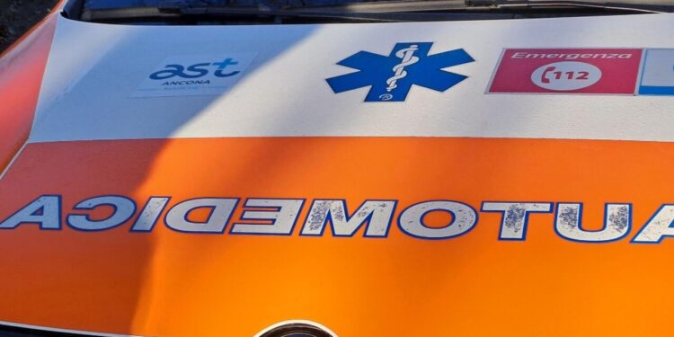 Muratore muore schiacciato in un cantiere in provincia di Varese