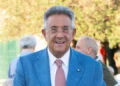 Roberto Sergio premiato a Caccuri con cittadinanza onoraria, chiavi della città e riconoscimento alla carriera.