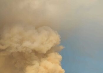 In arrivo secondo Canadair per incendio in Carnia che brucia da 10 giorni