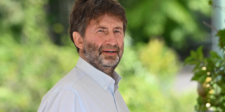 Dario Franceschini: “Convivo con il Parkinson, è stata una botta tremenda”