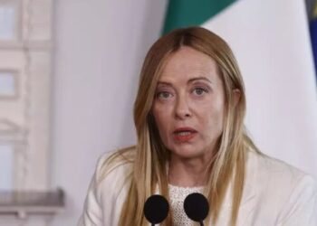 Meloni: ‘La crisi dei migranti dimostra che l’Europa deve proteggere i confini’