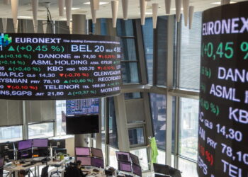 Borsa: l’Europa si muove cauta, future Usa positivi, Milano -0,1%