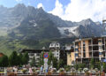 Nubifragio a Cervinia, sopralluoghi in elicottero e mezzi all’opera