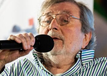 Guccini, Meloni: “Livoroso con me, ma continuo a cantare le sue canzoni. Lo ringrazio per averci regalato emozioni”