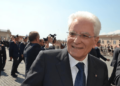 Politici e vacanze: Mattarella in montagna e Meloni in Puglia, tanti al mare in Sardegna