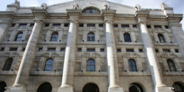 Borsa: l’Europa resta debole, tensione sui titoli di Stato (Btp al 4,45%) ++rpt++