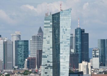 L’indice Pmi composito dell’Eurozona fermo a 52 punti in agosto