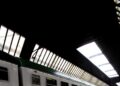 Treno fermo blocca passante a Milano, evacuati passeggeri in galleria