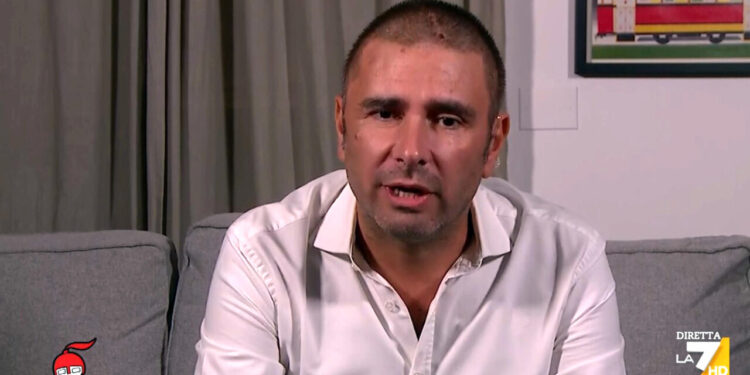 Di Battista, mi hanno asportato un tumore, ora mi devo curare