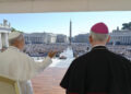 Il Papa, tutelare i migranti minori, vivono sofferenze indicibili