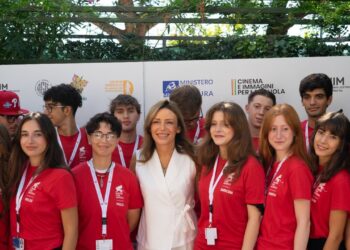 Venezia, il Leoncino d’Oro a Tsukamoto, la Segnalazione Cinema for Unicef a Naza