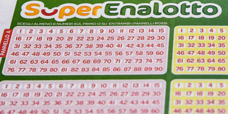 SuperEnalotto centrato a Oggiono in Lombardia, un ‘6’ da 223 milioni