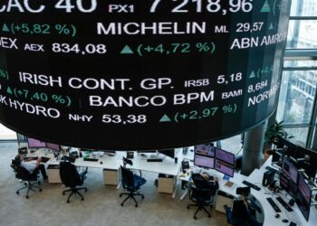 Lo spread torna a crescere e tocca gli 84 punti base, rendimenti al 4,18% per i Btp decennali