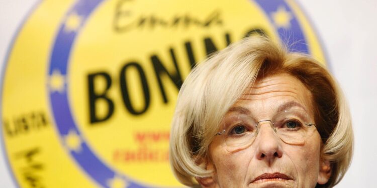 Una diplomatica senza frontiere, Bonino e il diritto oltre i confini
